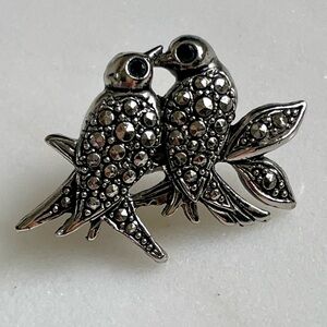 Avon Silver-Tone Two-Bird Pin